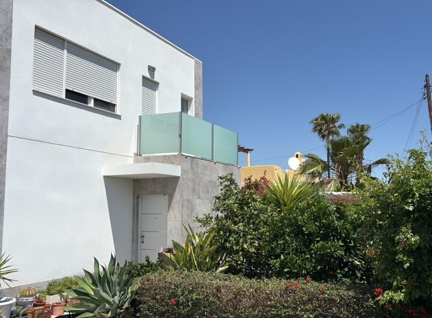Herverkoop - Villa - Torrevieja - La Siesta