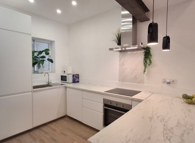 Herverkoop - Rijwoning - Orihuela - Playa Flamenca