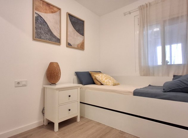 Herverkoop - Rijwoning - Orihuela - Playa Flamenca