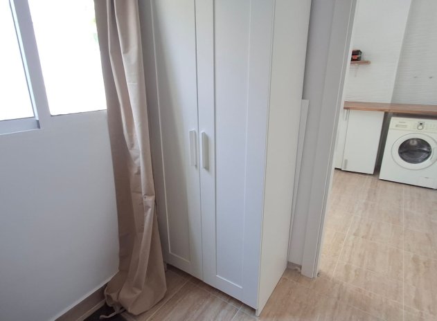 Herverkoop - Rijwoning - Orihuela - Playa Flamenca