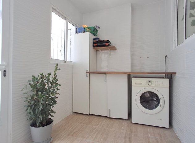 Herverkoop - Rijwoning - Orihuela - Playa Flamenca