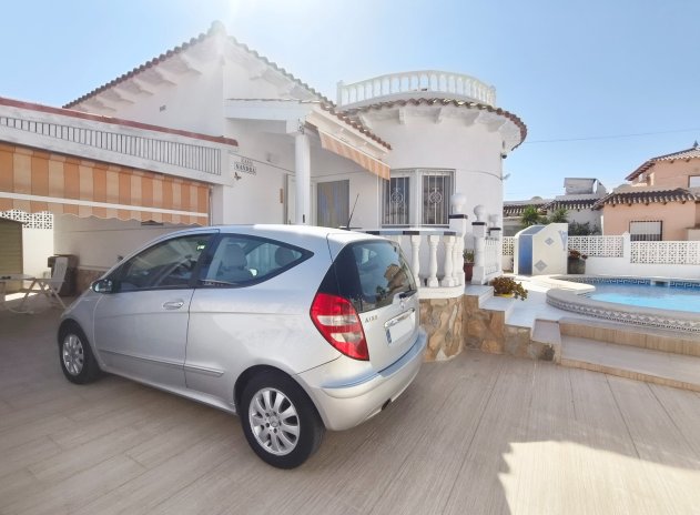 Herverkoop - Villa - San Miguel de Salinas - Blue lagoon