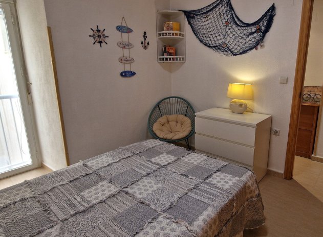 Wiederverkauf - Wohnung - Guardamar del Segura