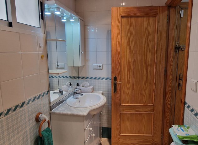 Wiederverkauf - Wohnung - Guardamar del Segura