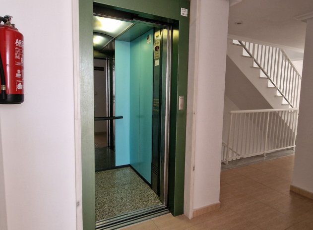 Wiederverkauf - Wohnung - Guardamar del Segura