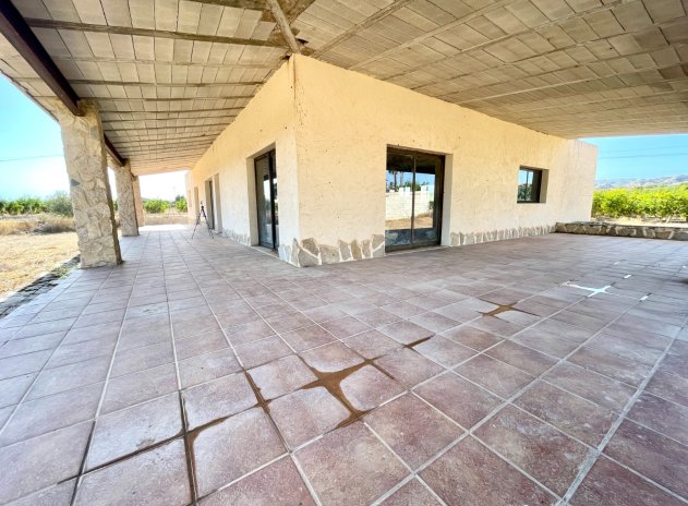 Herverkoop - Finca / Plattelands Woning - Elche - Matola