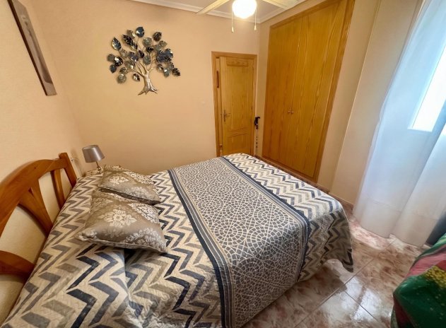 Herverkoop - Appartement - Torrevieja - La Mata