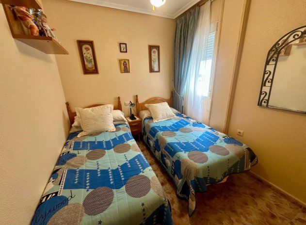 Herverkoop - Appartement - Torrevieja - La Mata