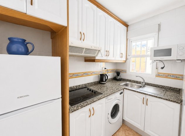 Wiederverkauf - Wohnung - Torrevieja - Habaneras
