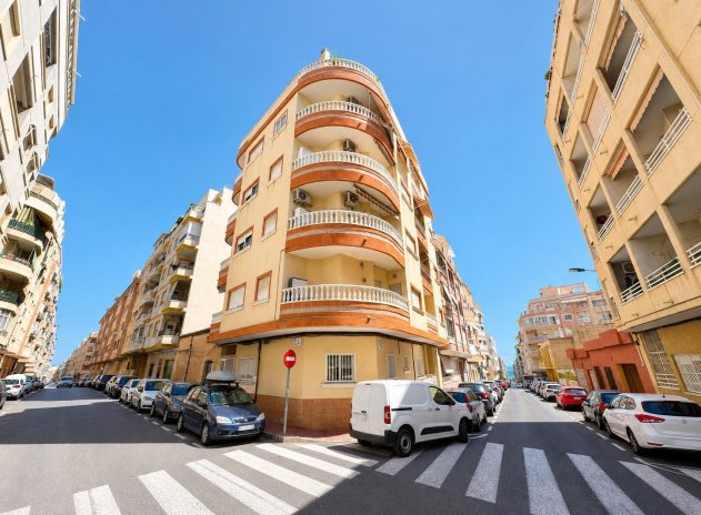 Wiederverkauf - Wohnung - Torrevieja - Habaneras