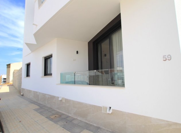Resale - Apartment / Flat * - Benijofar *
