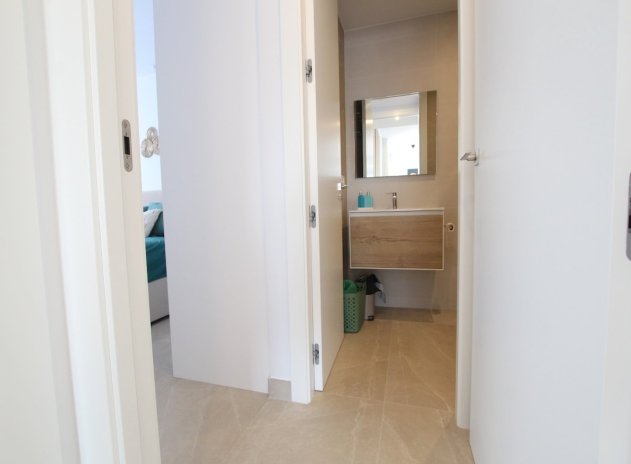 Resale - Apartment / Flat * - Benijofar *