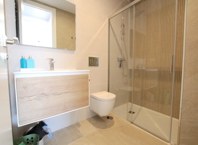 Resale - Apartment / Flat * - Benijofar *
