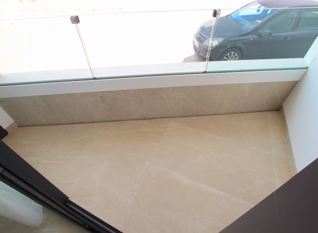 Resale - Apartment / Flat * - Benijofar *