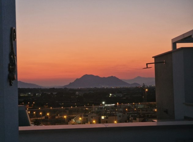 Resale - Apartment / Flat * - Benijofar *