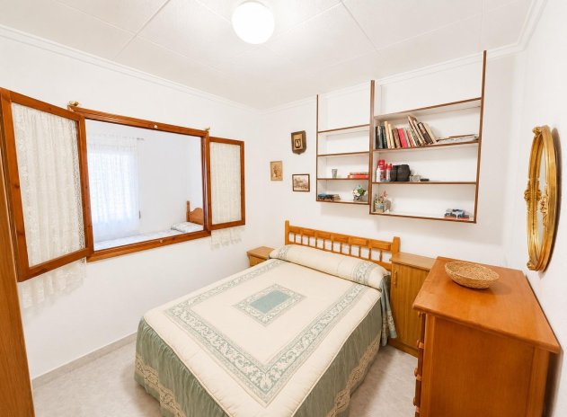 Herverkoop - Appartement - Torrevieja - La Siesta