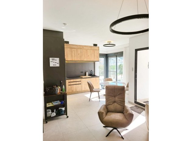 Reventa - Apartamento / Piso - San Miguel de Salinas