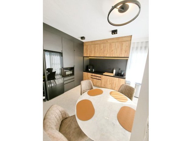 Reventa - Apartamento / Piso - San Miguel de Salinas