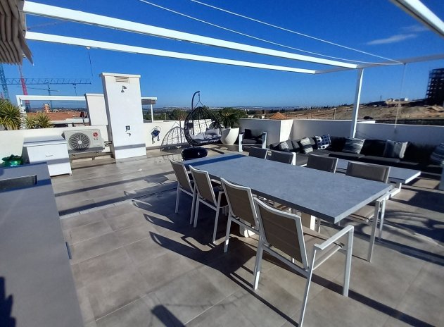 Reventa - Apartamento / Piso - San Miguel de Salinas