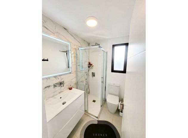 Reventa - Apartamento / Piso - San Miguel de Salinas