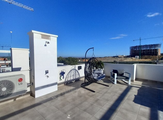 Reventa - Apartamento / Piso - San Miguel de Salinas