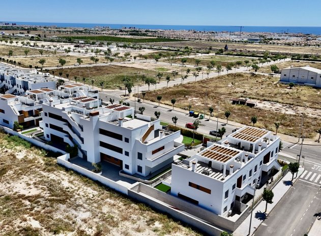 Reventa - Apartamento / Piso - Pilar de La Horadada