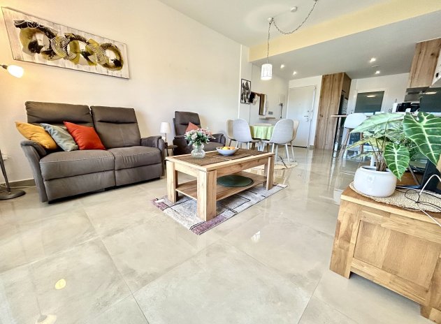 Reventa - Apartamento / Piso - Pilar de La Horadada