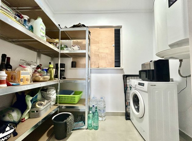 Reventa - Apartamento / Piso - Pilar de La Horadada