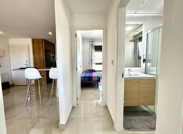 Reventa - Apartamento / Piso - Pilar de La Horadada