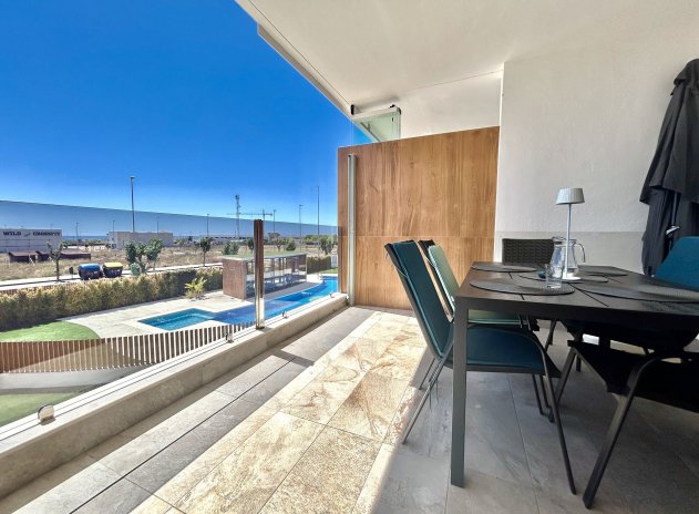 Reventa - Apartamento / Piso - Pilar de La Horadada