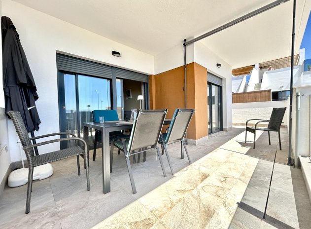 Reventa - Apartamento / Piso - Pilar de La Horadada
