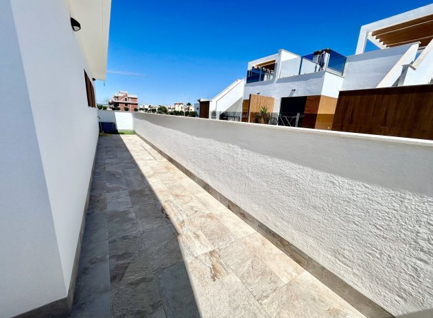 Reventa - Apartamento / Piso - Pilar de La Horadada