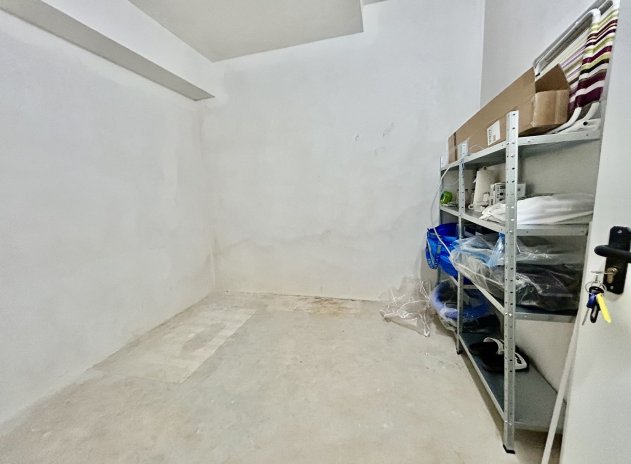 Reventa - Apartamento / Piso - Pilar de La Horadada