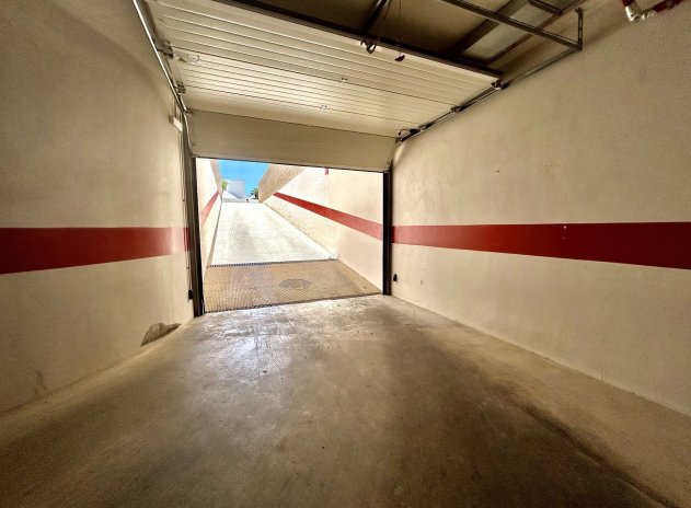 Reventa - Apartamento / Piso - Pilar de La Horadada