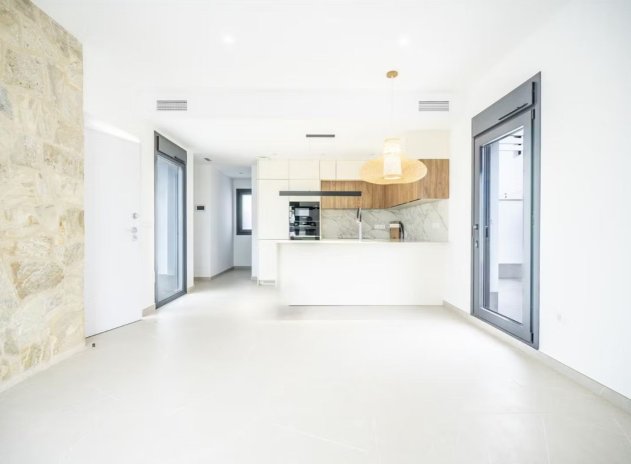 Resale - Villa * - Santa Rosalia *