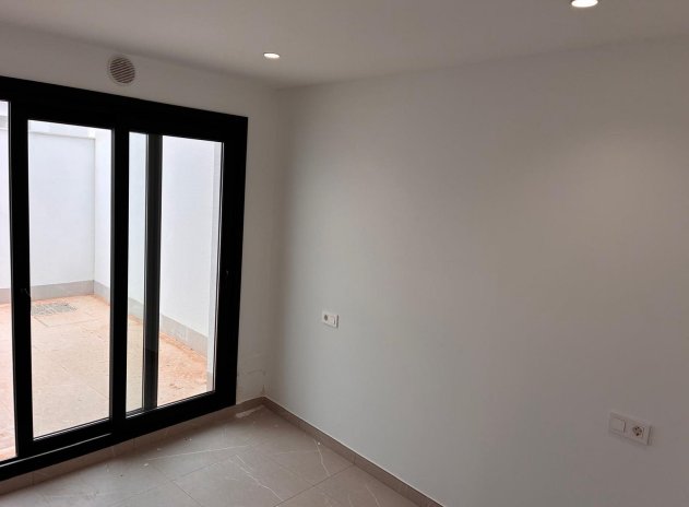 Resale - Villa * - Santa Rosalia *