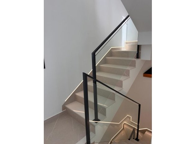 Resale - Villa * - Santa Rosalia *
