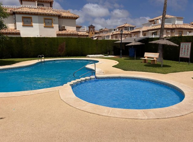 Wiederverkauf - Villa - Lomas de Cabo Roig