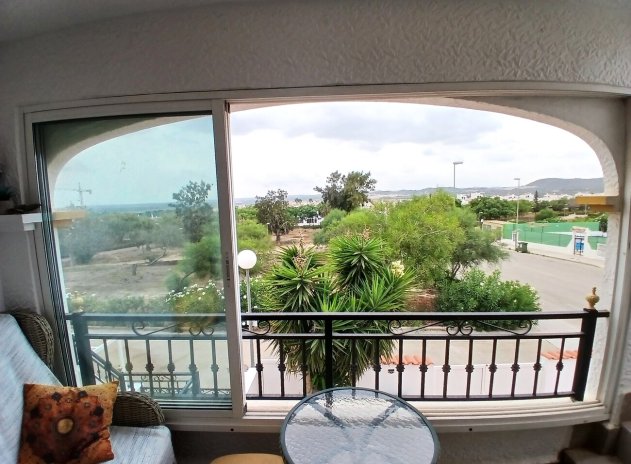 Reventa - Apartamento / Piso - Vistabella Golf Entre Naranjos - Costa Blanca