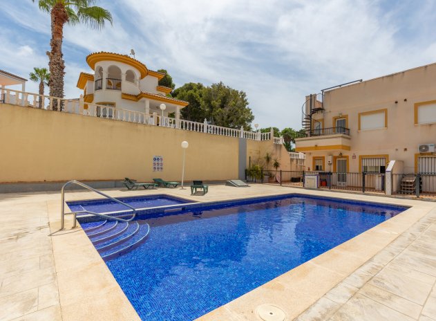 Wiederverkauf - Wohnung - Orihuela - Villamartín