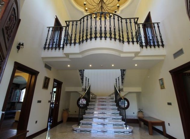 Herverkoop - Villa - Orihuela - Campoamor