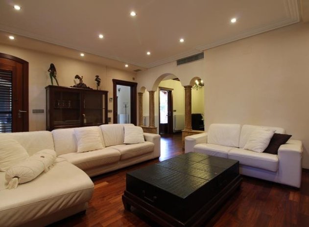 Herverkoop - Villa - Orihuela - Campoamor
