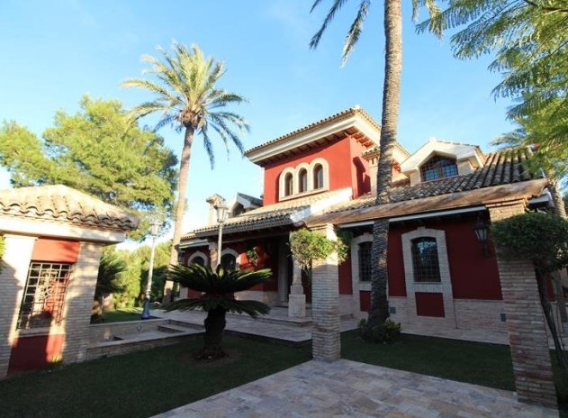 Herverkoop - Villa - Orihuela - Campoamor