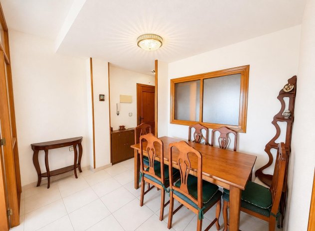 Resale - Apartment / Flat * - Torrevieja * - Torre del moro