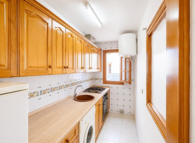 Resale - Apartment / Flat * - Torrevieja * - Torre del moro