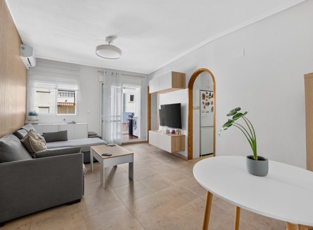 Herverkoop - Appartement - Torrevieja - Centro