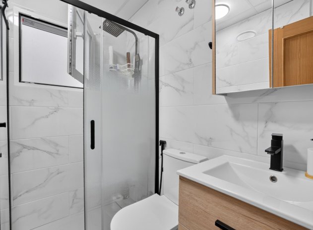 Herverkoop - Appartement - Torrevieja - Centro