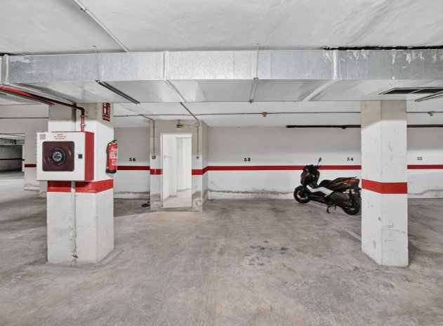 Herverkoop - Appartement - Torrevieja - Centro