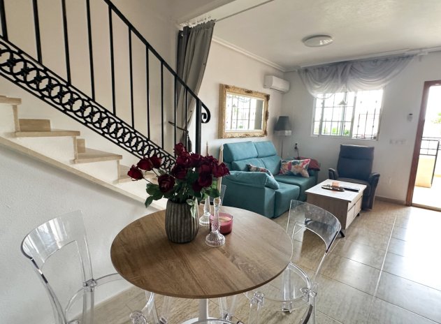 Revente - Maison mitoyenne - Orihuela