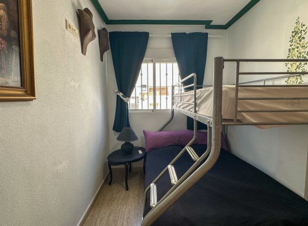 Revente - Maison mitoyenne - Orihuela